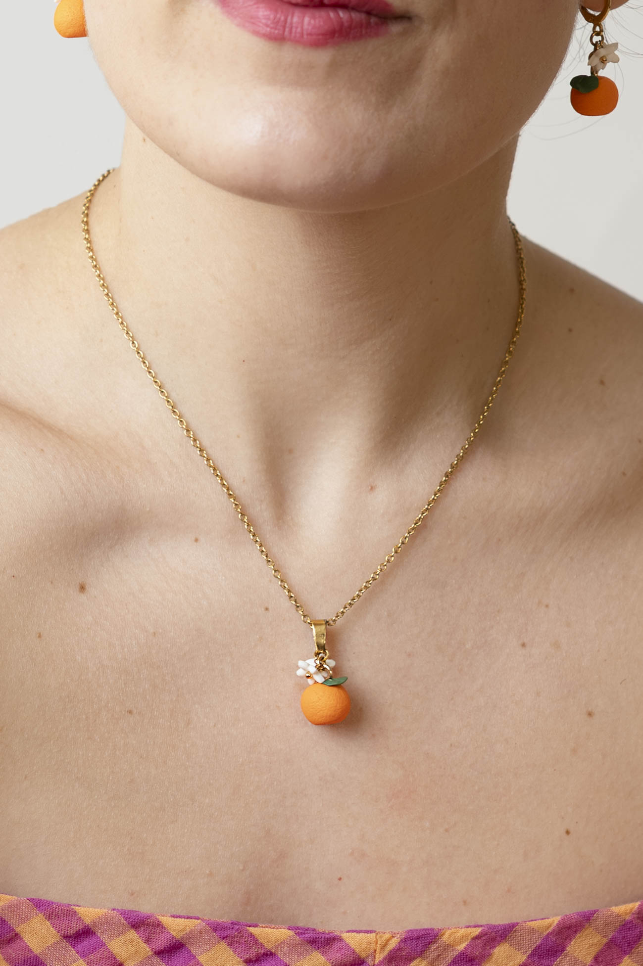 Naranjas y flores de azahar